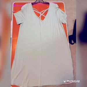 Light green Cherish Sz L dress